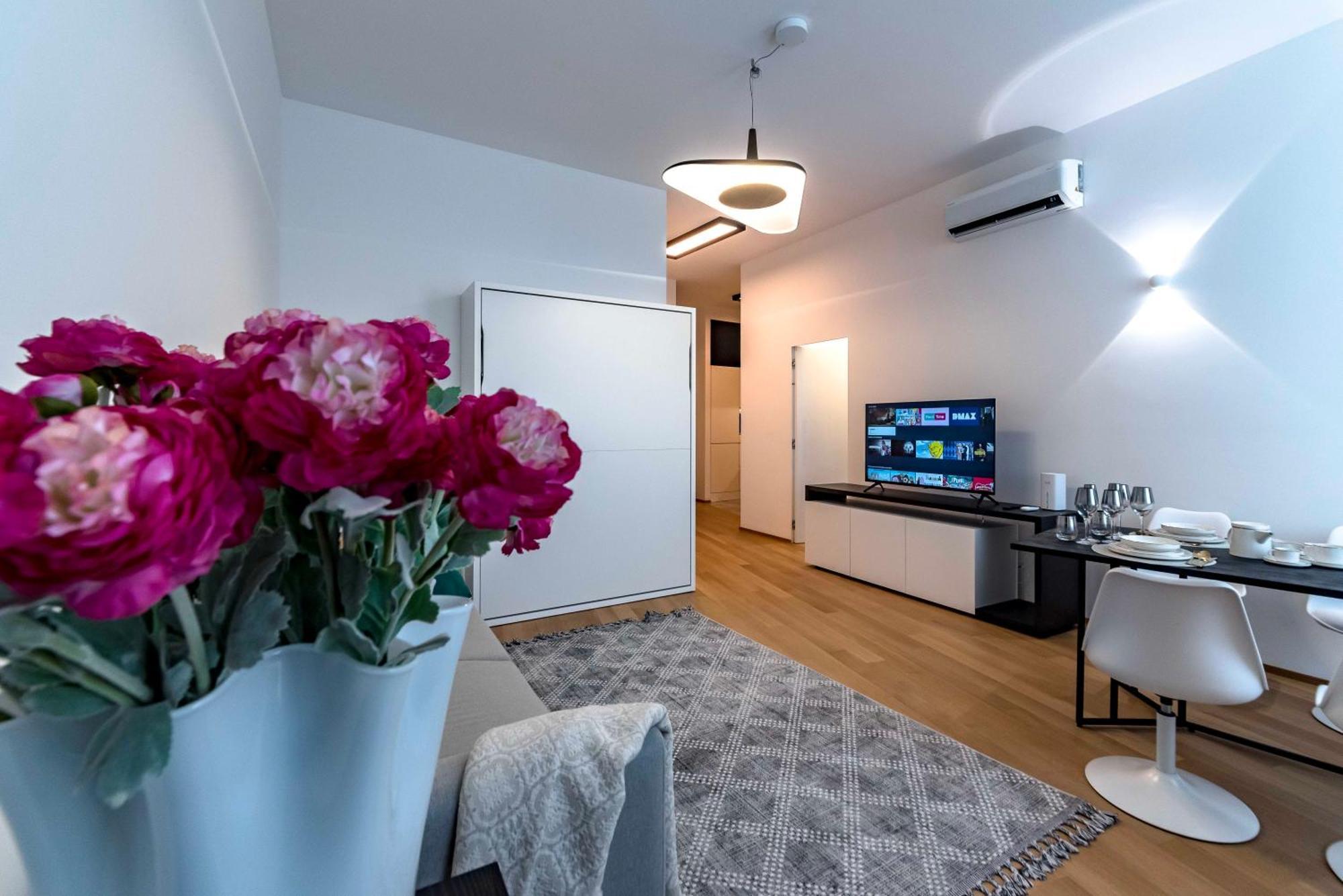 Dream Suites Milano San Babila Εξωτερικό φωτογραφία