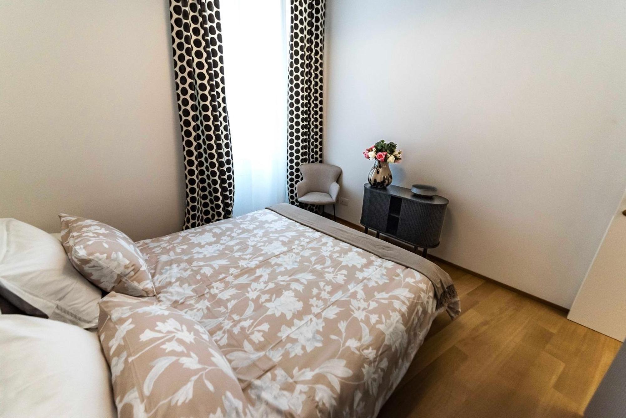 Dream Suites Milano San Babila Εξωτερικό φωτογραφία